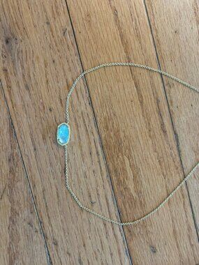 Kendra Scott Elisa Pendant Necklace in Gold - teal